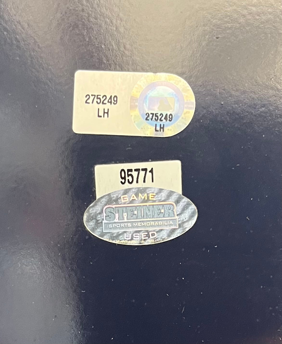 AUTHENTIC YANKEE STADIUM CLUBHOUSE LOCKER ROOM CHAIR USED BY MARK TEIXEIRA SUPER COOL!!