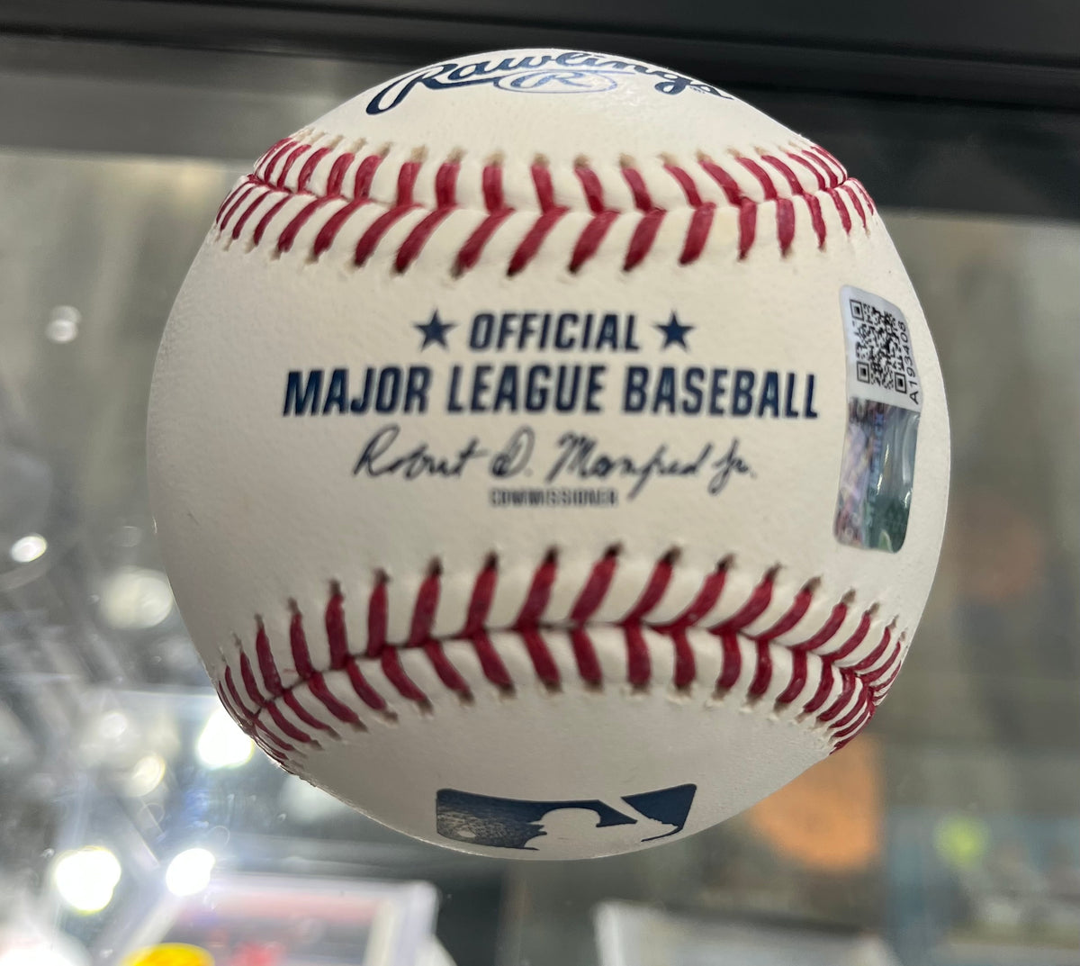 YANKEES STAR LUIS GARCIA JR. SINGED AUTO OFFCIAL MLB BASEBALL STEINER COA- $85