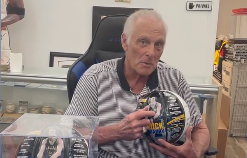 Rick Barry signing autographs at BCSC to celebrate the stores grand op