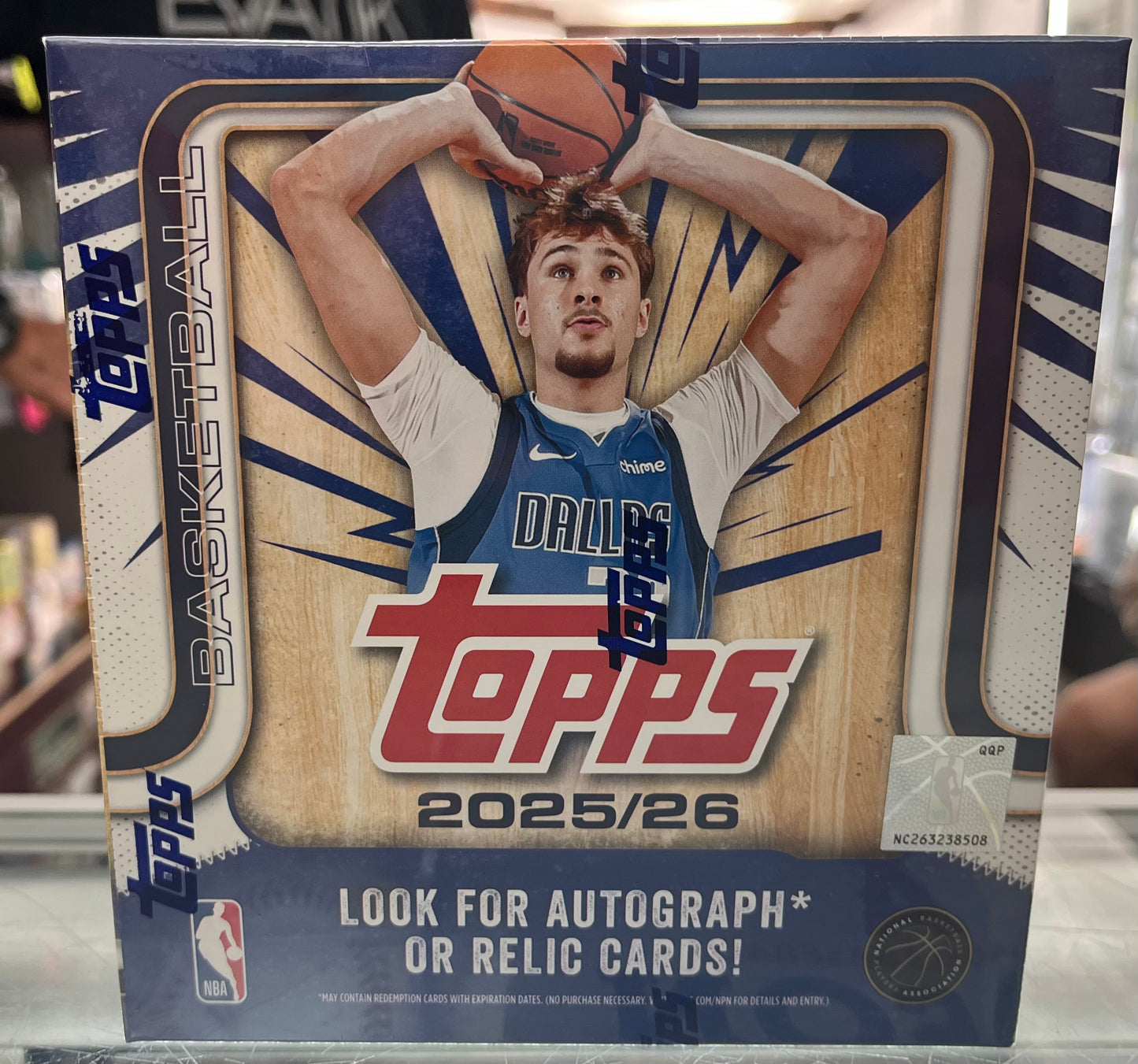 2025-26 TOPPS NBA SEALED MEGA BOX- 224 CARDS- CHANCE OF AN AUTO- ONLY $59