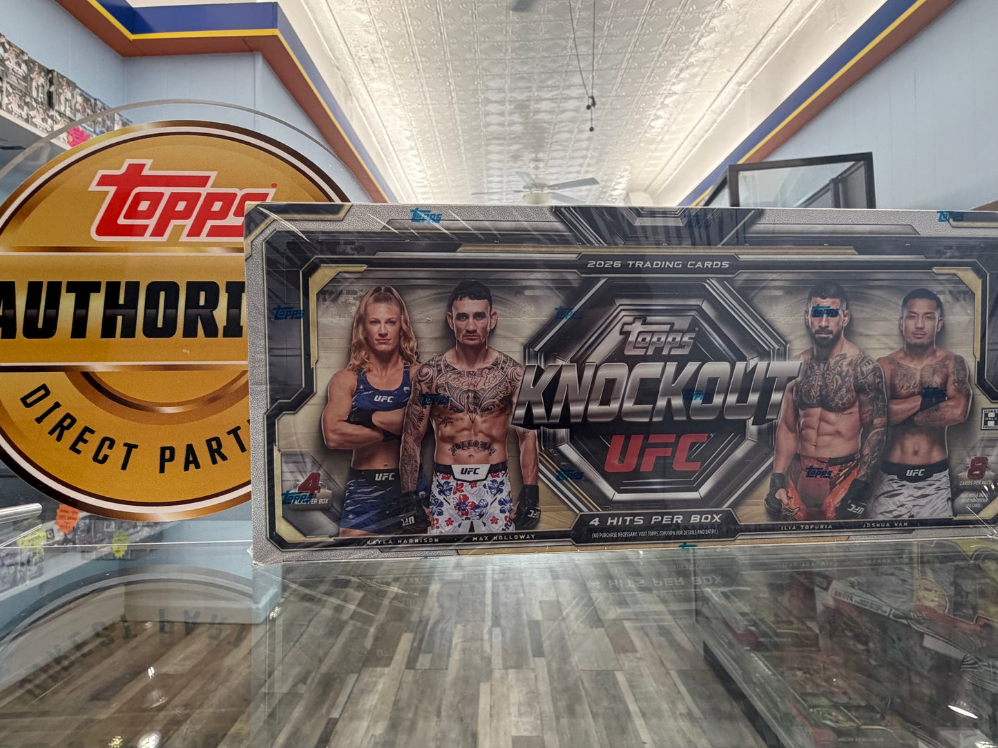 2026 TOPPS UFC KNOCKOUT SEALED HOBBY BOX w/ 4 HITS!  ONLY $245