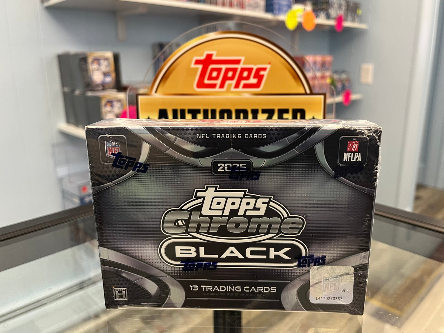 2025 topps chrome black football nfl sealed hobby box only $395