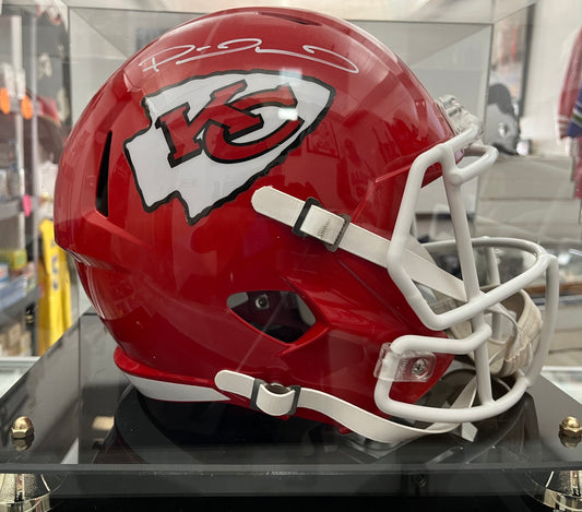 PATRICK MAHOMES CHIEFS SUPER BOWL !! SIGNED AUTO FULL SIZE RIDDELL FOOTBALL HELMET BECKETT- BEST PRICE ANYWHERE- GORGEOUS